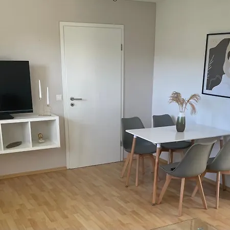 Apartment Stadtnah Im Gruenen *