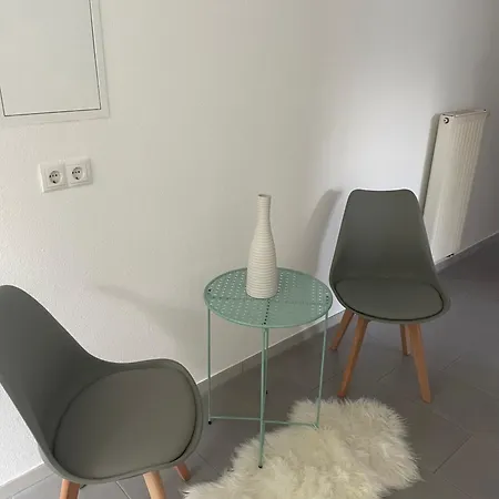 Stadtnah Im Grünen Apartment